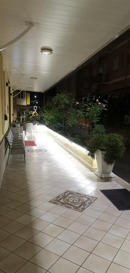 Hotel Pompei ฟีอุจจี ภายนอก รูปภาพ
